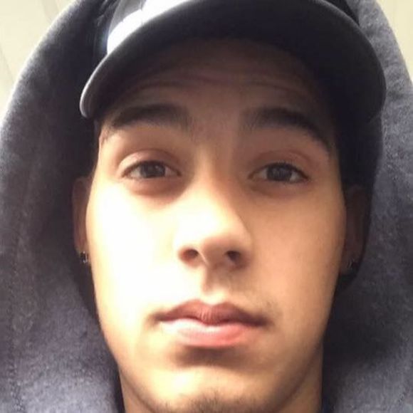 Meet your Posher, Devin - Picture 1 of 1